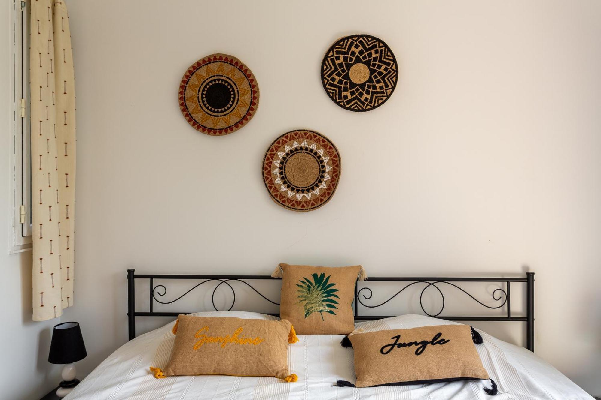 Paris Saclay RER: Cozy 2BR Near Station & Universities Orsay Exterior photo